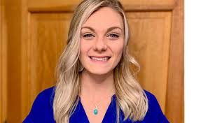 Kelsey Stratton's Instagram, Twitter & Facebook