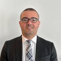 9 "Ismail Em" profiles