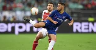 بلغ آرسنال الإنجليزي نهائي بطولة الدوري الأوروبي لكرة القدم؛ بعدما جدد فوزه على فالنسيا الإسباني بثلاثة أهداف مقابل هدفين، في المباراة التي جرت مساء الخميس، على ملعب مستايا، في إياب المربع الذهبي. ÙÙØ®Øµ ÙØ§ÙØ¯Ø§Ù ÙØ¨Ø§Ø±Ø§Ø© ØªØ´ÙÙØ³Ù Ø¶Ø¯ Ø£Ø±Ø³ÙØ§Ù ÙÙ ÙÙØ§Ø¦Ù Ø§ÙØ¯ÙØ±Ù Ø§ÙØ£ÙØ±ÙØ¨Ù Ø§ÙÙÙÙ Ø§ÙØ³Ø§Ø¨Ø¹