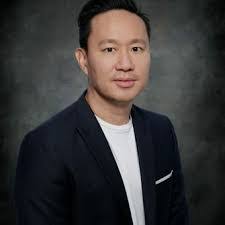 Stella King's Instagram, Twitter & Facebook