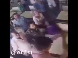 بنت وولد الواد كل علقه في المطعم Youtube