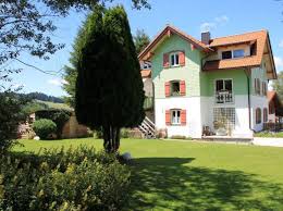 Ferienwohnung Fur Ihren Urlaub Mit Hund Im Allgau Fewo Fuhrmann In Weitnau Kleinweiler Bayern Hund Hundeurlau Ferienwohnung Allgau Urlaub Urlaub Mit Hund