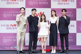 Where he walks, the seasons are destroyed; Finsrivoennsum