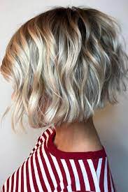 30 Popular Ways How To Style Short Wavy Hair And Be On The Top Messy Short Hair Short Wavy Hair Thick Hair Styles