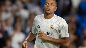 Mbappé vs. CR7: A Comparação IMPRESSIONANTE que Você Precisa Ver! - Imagen principal del artículo