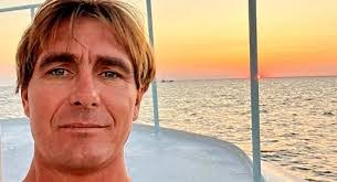 Chris Eschenburg's Instagram, Twitter & Facebook