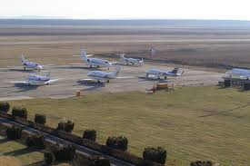 Doresc sa zbor la londra in septembrie si doresc sa stiu daca este obligatoria a avea pasarport da poti doar cu ci. Uite CÄ Se Poate Curse De Pe Aeroportul Oradea Spre Italia Anglia Èi Germania Oradeapress