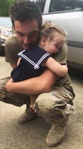 Military Homecomings Video Cute Stories Funny Baby Memes Cute Love Stories