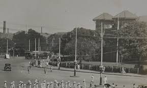 2 Vintage Postcards - Bombay Fort ...