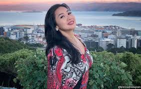 Alamat alternatif sudah baru gan. Feni Rose Pamer Foto Ala Gadis Desa Netter Sebut Lebih Kalem