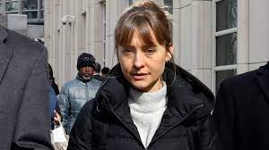 Allison mack said she was sorry in a letter filed in court ahead of her june 30 sentencing. Former Nxivm Member Allison Mack Faces Sentencing Wednesday
