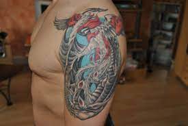 Gut und böse in dem sinne gibt es nicht. Oberwadel Kampf Gut Gegen Bose Tattoos Von Tattoo Bewertung De