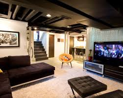 As this room is not on the same floor of the others, everything needed must be stored in loco to avoid going up and down the stairs. Mid Century Modern Walkout Basement Novocom Top