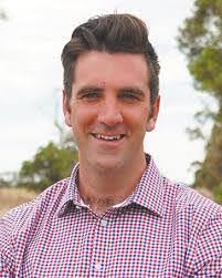 Beryl Neumann's Instagram, Twitter & Facebook