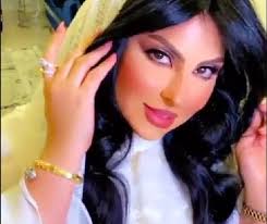 شاهد إطلالة جديدة للفنانة البحرينية المعتزلة زينب العسكري هاي أنا بس بشكل حلو صحيفة المرصد