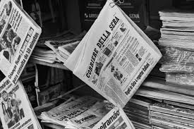 Ini kata pria yang membuat cv bertema duka cita yang idenya terinspirasi dari surat kabar yang menjadi viral di twitter, kini bekerja di kantor bonafit. 3 Kelebihan Berlangganan Surat Kabar Online Dibanding Manual Kumparan Com