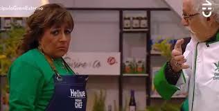 Durante este jueves se estrenó el primer capítulo de el discípulo de chef, y el principal protagonista del capítulo fueron las discusiones entre la abogada helhue sukni y el chef ennio carota. Hy5fot82svs01m