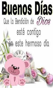 corazones ,ositos y flores .