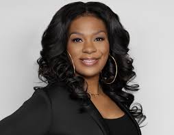 Kasey Singleton's Instagram, Twitter & Facebook