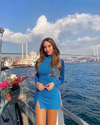 Celebs Loop on X: Melisa Dişisağlam 💙 MelisaDişisağlam  t.co1zn0jfXGzn  X