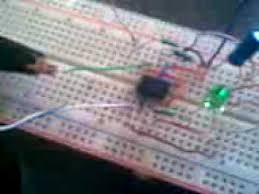 Morderse la lengua es muy efectivo, pero puede ser detectable si tienes que hablar por un periodo prolongado de tiempo, ya que no podrás hacerlo mientras hablas. Practica En Protoboard Detector De Humedad En Plantas By Tavo Martinez