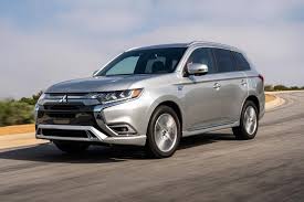 2019 mitsubishi outlander sport changes: 2019 Mitsubishi Outlander Phev Prices Reviews And Pictures Edmunds