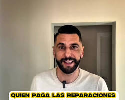 Imagen de Contrato de alquiler siendo firmado por un inquilino y un propietario en Cádiz