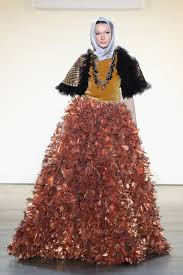 Anniesa hasibuan melambaikan tangan usai menggelar fashion show bertajuk d'jakarta di new york fashion week, senin, 12 september. Koleksi Busana Anniesa Hasibuan Yang Eksis Di Kancah Internasional Kumparan Com