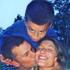 Tom brady is happy in a married relationship with his wife and children as he is able to offer them a standard of living with his net worth of $180 million. Tom Brady Wife Affairs Girlfriend Kids Net Worth Facts