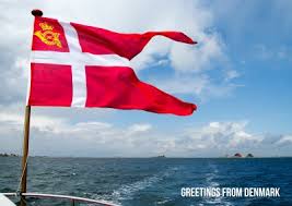 Vector bestanden zijn zo gemaakt dat ze tot elk gewenst formaat kunnen worden. Greetings From Denmark Flag Vakantiegroeten Echte Ansichtkaarten Online Verzenden
