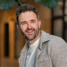 Wake up call: NU versnellen met opbouwen innovatieve en industriële  clusters! Trump, Vance, Musk