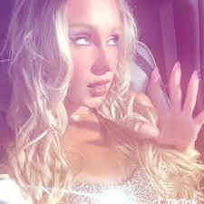 Allison Building The Band Cam Rock