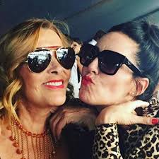 Con este mensaje, netflix ha vuelto a posicionar a la hija de luis miguel en el foco de los medios de comunicación y seguidores del astro. Michelle Salas 10 Datos Que Debes Saber De La Primera Hija De Luis Miguel Stephanie Salas Tvmas El Comercio Peru