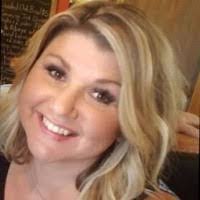 Ashley Maxey's Instagram, Twitter & Facebook