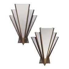 Art Deco Mirrored Sconce 1stdibs Com Art Deco Lamps Art Deco Mirror Art Deco Bathroom
