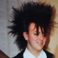 We only met 2. 1/2 years ago, yet we'd been going to the same gigs since  1986 and never bumped into each other ! Our second trip to Tomorrows Ghost  Festival over