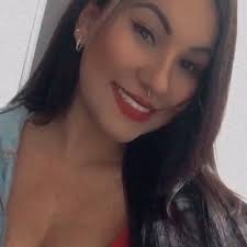 Jade Santos (@_santosjade)