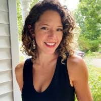 Samantha Fischer's Instagram, Twitter & Facebook