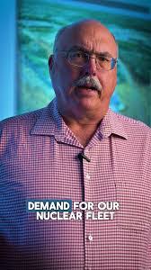 Dennis Stover's Instagram, Twitter & Facebook