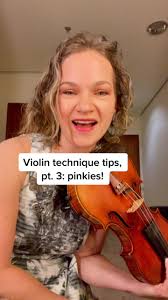 Hilary Hahn Pinky