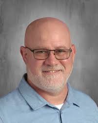 Tracy Decker's Instagram, Twitter & Facebook