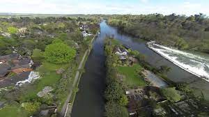 Who lives in boulters lock island, maidenhead, sl6 8pe? Boulter S Lock And Ray Mill Island Maidenhead Destimap Destinations On Map