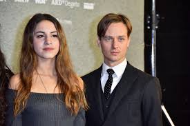 Almila bagriacik ist die neue an borowskis seite jetzt abonnieren! Almila Bagriacik Die Frau An Borowskis Seite Stern De