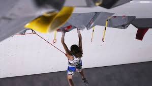 Gli inizi di laura nell'arrampicata sportiva, disciplina che a tokyo farà il suo debutto olimpico. D Nrggovvedcfm