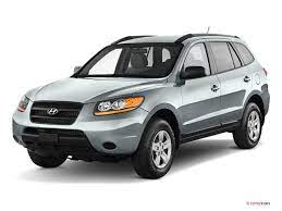 The santa fe crossover is a stylish family vehicle that has the ability to transport up to seven passengers when properly equipped. 2009 Hyundai Santa Fe Prices Reviews Pictures U S News World Report