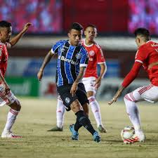 Campeão da copa seu verardi (motivo que o leva a decidir a recopa com o grêmio), o time reforçou o elenco com oito contratações. Gremio Vence Internacional Por 1 A 0 Na Retomada Do Gaucho