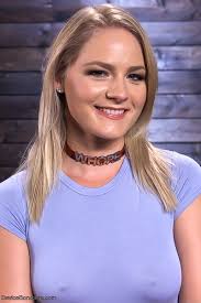 Lisey Sweet - Free nude pics, galleries & more at Babepedia