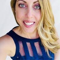 Nicole Heenan's Instagram, Twitter & Facebook