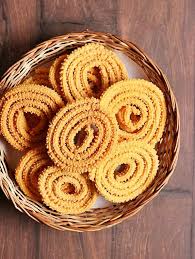 Festival ini melambangkan kemenangan baik atas buruk, dan lampu dinyalakan sebagai tanda perayaan serta harapan umat manusia. Tanpa 5 Makanan Ini Tak Lengkap Sambutan Hari Deepavali Manis Madu