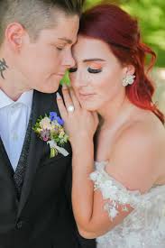 Colorful wedding inspiration from an enchanting world of wildflowers